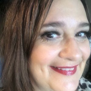 Meet your Posher, Missy